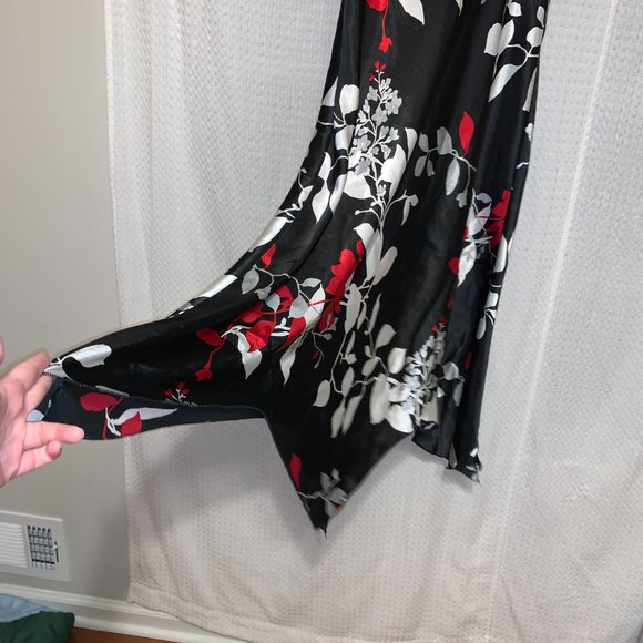 Speechless Long Black Handkerchief Hem Dress - Picture 9 of 10